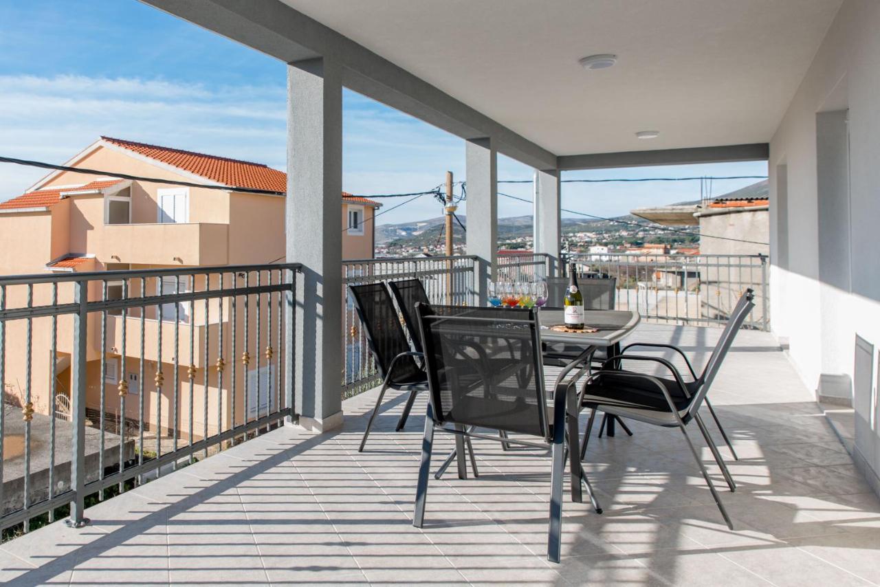 Apartments Zilic Kaštel Stari Exteriör bild