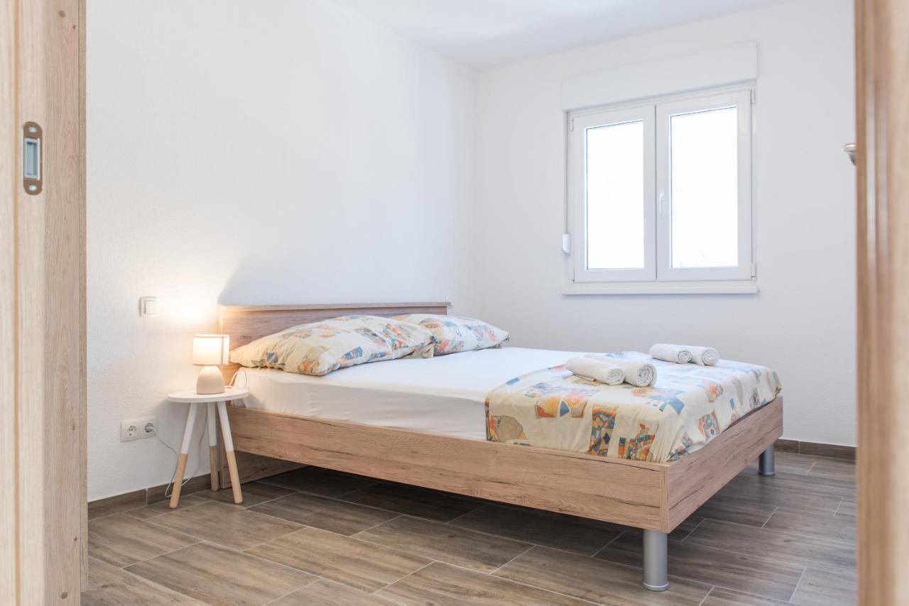 Apartments Zilic Kaštel Stari Exteriör bild