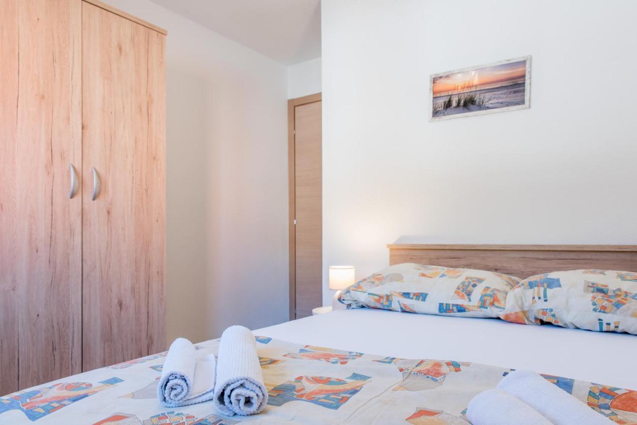 Apartments Zilic Kaštel Stari Exteriör bild